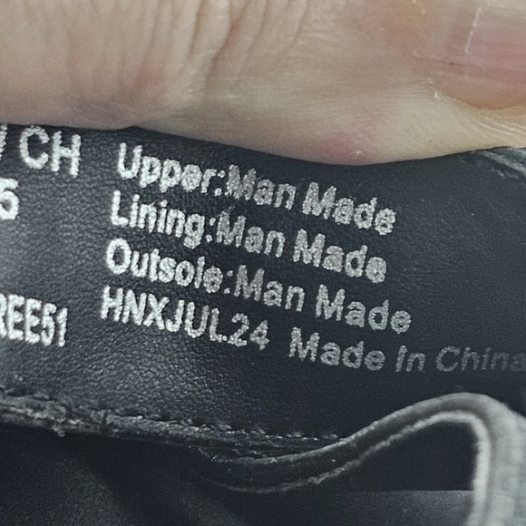 Kenneth Cole Reaction Reeva Platform Heels Black Women's Size 8 NWOT - Picture 8 of 9